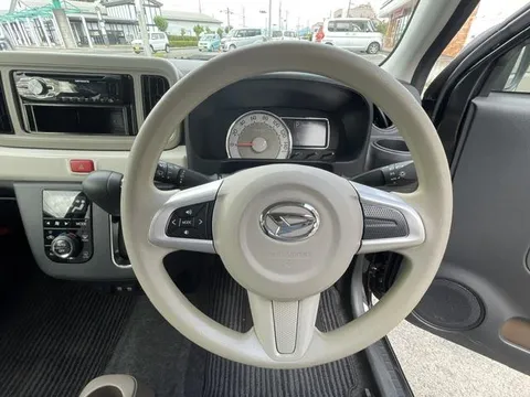 Daihatsu Mira Tocot