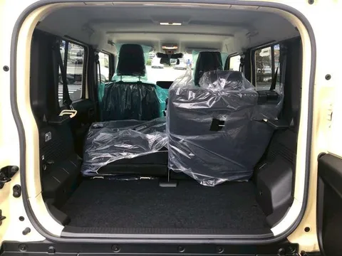 Suzuki Jimny Nomade