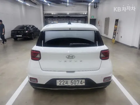 Hyundai Venue