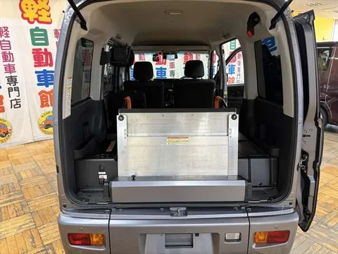 Daihatsu Atrai Wagon
