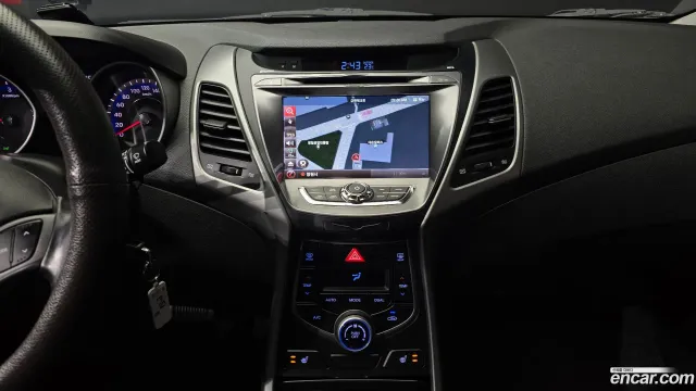 Hyundai Elantra (Avante)