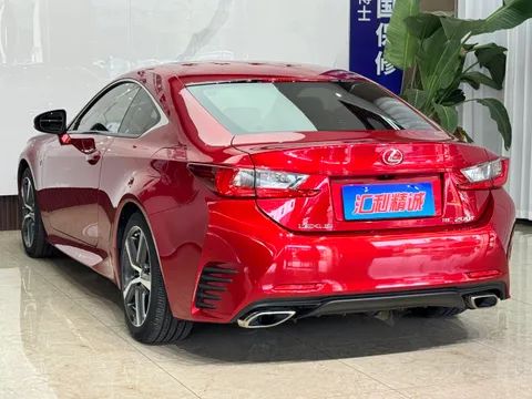 Lexus RC