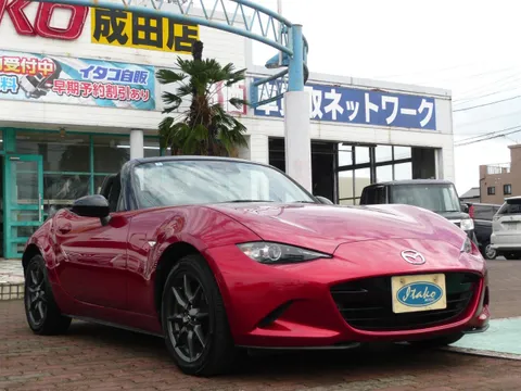 Mazda MX-5 (Roadster)