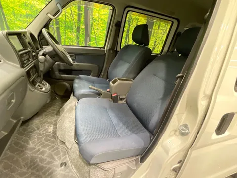 Toyota Pixis Van