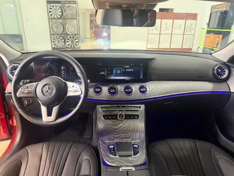 Mercedes-Benz Mercedes-Benz CLS