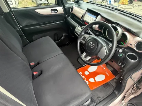 Honda N-BOX Plus