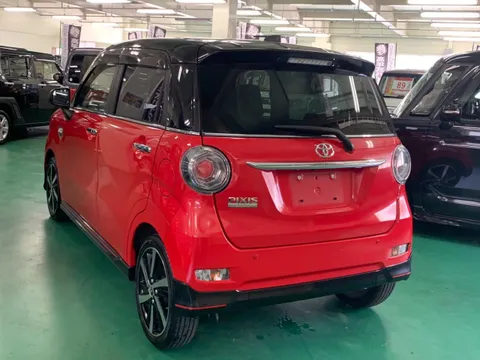 Toyota Pixis Joy