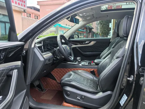 Hongqi HS5