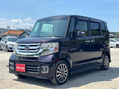 Honda N-BOX Custom
