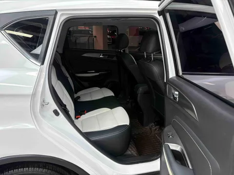 Changan CS35