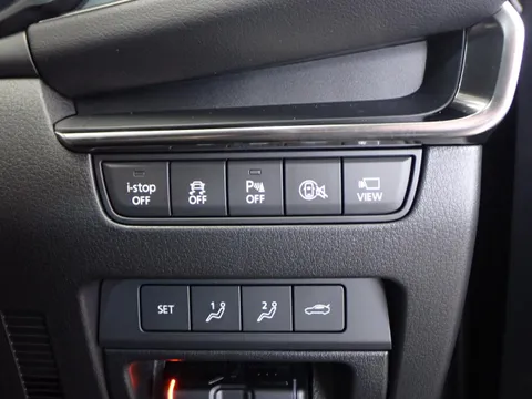 Mazda MAZDA3 Sedan