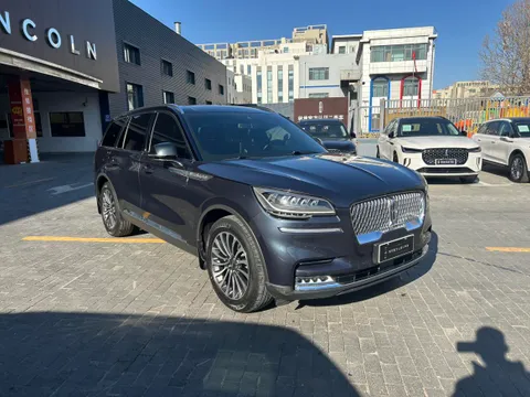 Lincoln Aviator