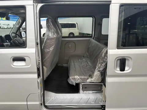Nissan Clipper