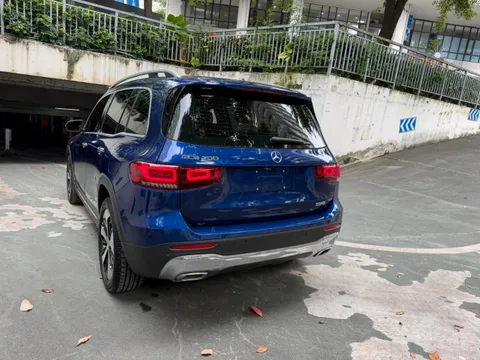 Mercedes-Benz Mercedes-Benz GLB