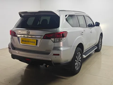 Nissan Terra