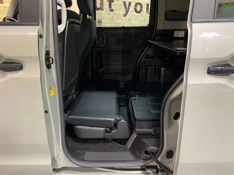 Suzuki Spacia Base