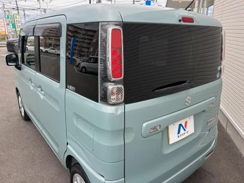 Suzuki Spacia