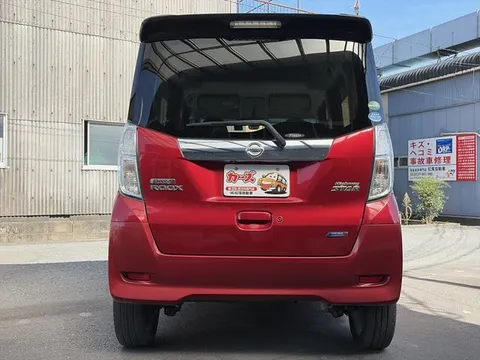 Nissan Dayz Roox