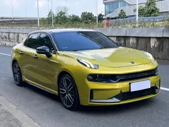 Lynk & Co 03