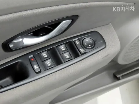 Renault SM3