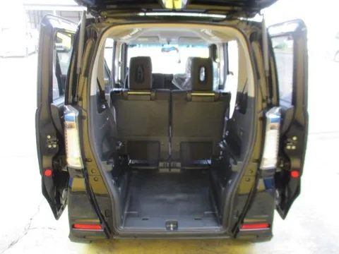 Honda N-BOX Plus Custom