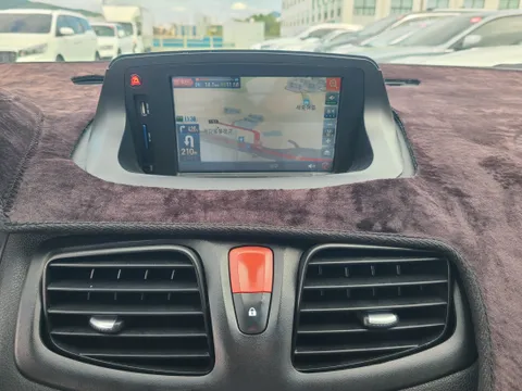 Renault SM3