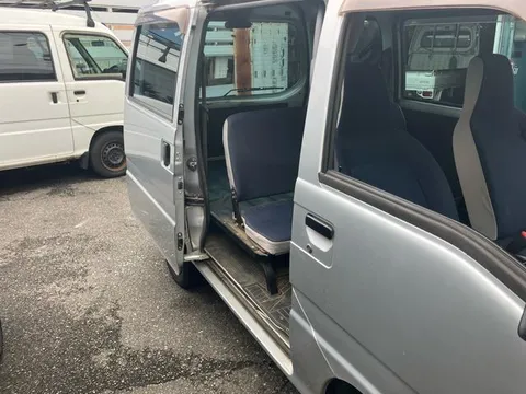 Subaru Sambar Van