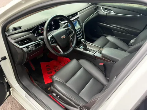 Cadillac XTS