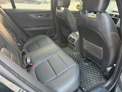 Jaguar XEL