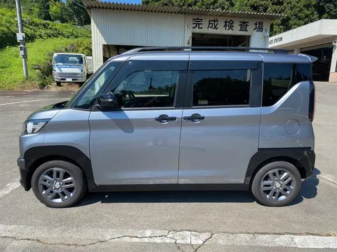 Mitsubishi Delica Mini
