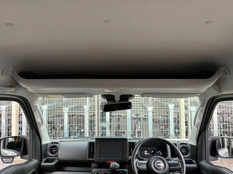 Nissan Clipper Van
