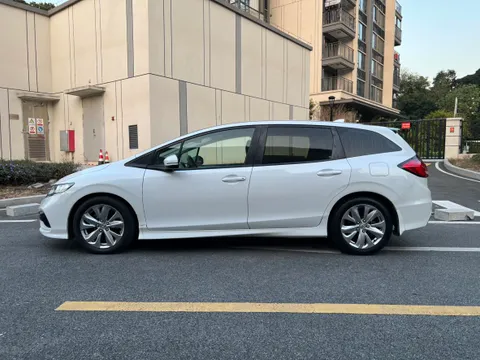 Honda Jade