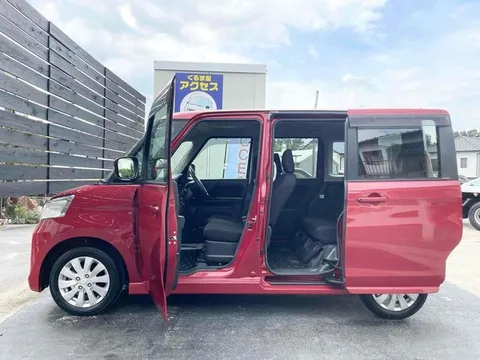 Suzuki Spacia Custom