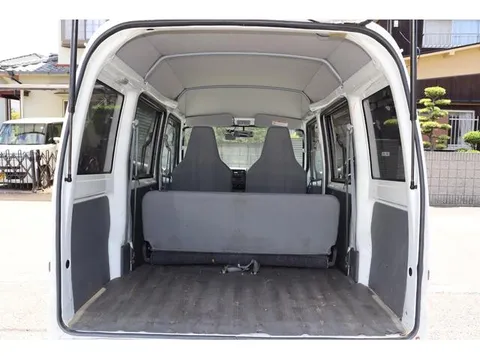 Mitsubishi Minicab Van
