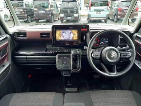 Suzuki Spacia