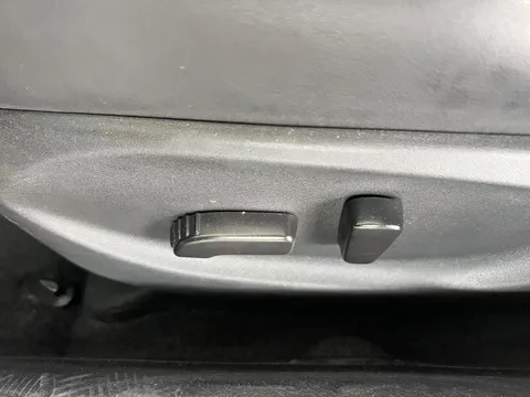 Infiniti Q50L