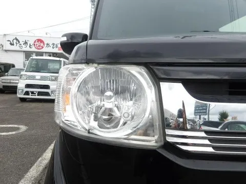 Honda N-BOX Slash