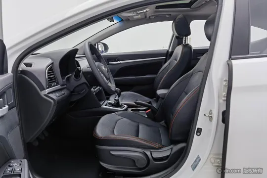 Hyundai Elantra (Avante)