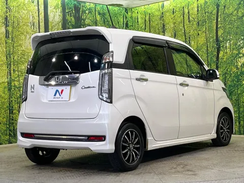 Honda N-WGN Custom