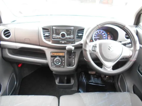 Suzuki Wagon R Stingray