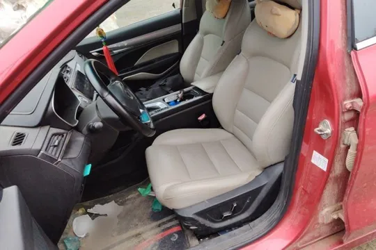 Geely Binray