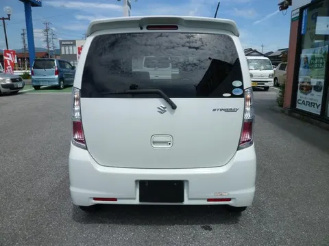 Suzuki Wagon R Stingray