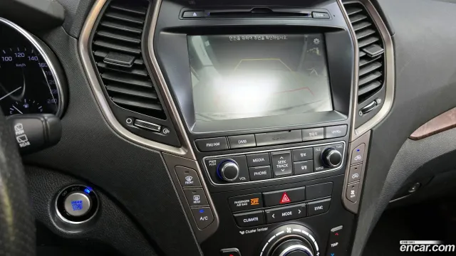 Hyundai Grand Santa Fe (Maxcruz)