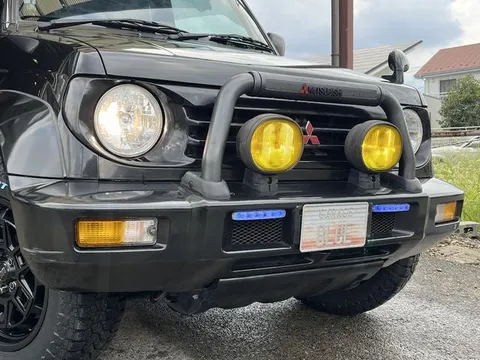 Mitsubishi Pajero JR