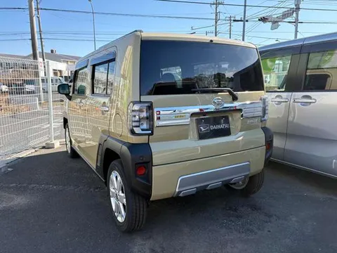 Daihatsu Taft