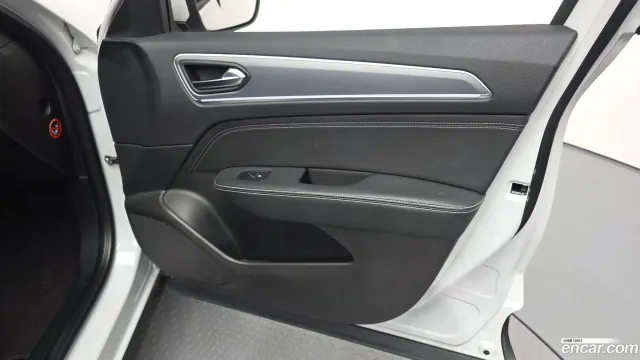 Renault XM3