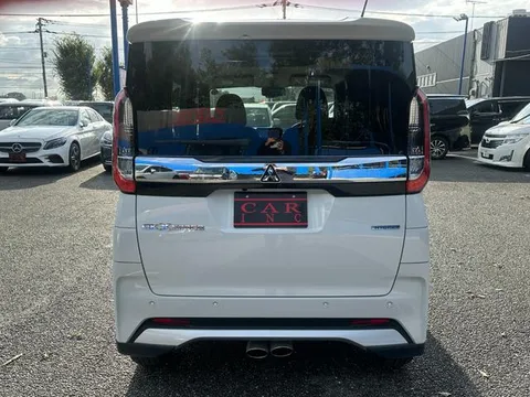 Mitsubishi eK X Space