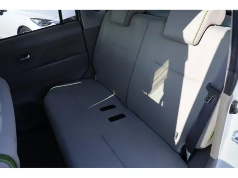 Toyota Pixis Space