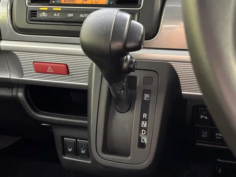 Suzuki Spacia Gear
