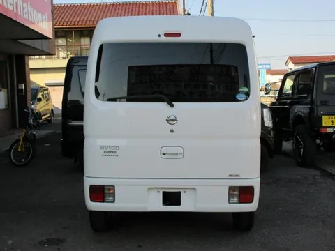 Nissan Clipper